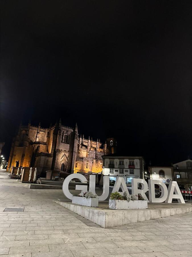 Rustico T1 No Centro Cidade Guarda Eksteriør bilde
